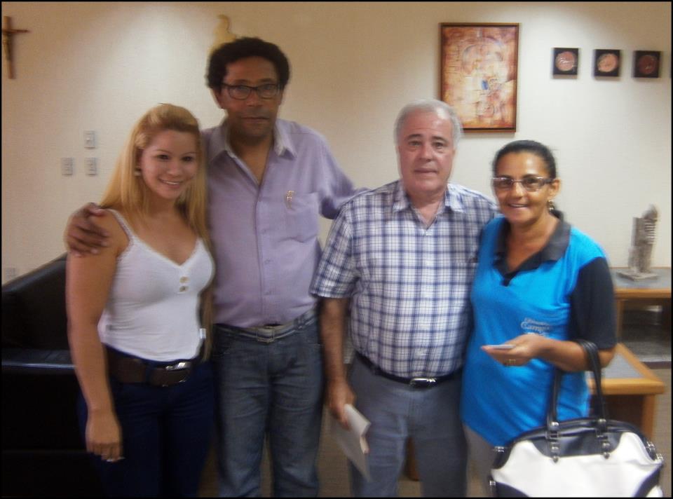 Nilcelha e Cícera do PT com assessores da presidência da república, José Mauro e Heguiberto Guiba.