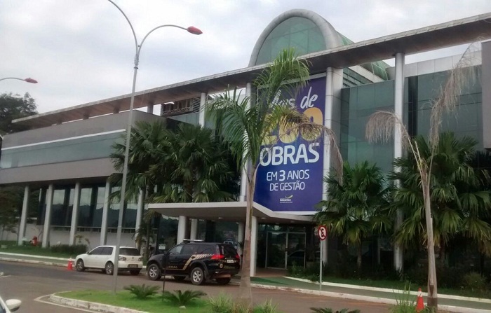 Prefeitura de Parauapebas-PA irá demitir mais de 1.700 servidores - Folha do Bico